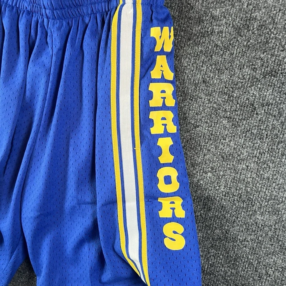 Mitchell & Ness NBA Road Swingman Shorts Golden State Warriors 81-82 Men's Small